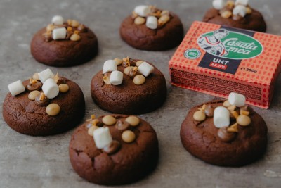 Fursecuri cu cremă de alune și ciocolată caramelizată